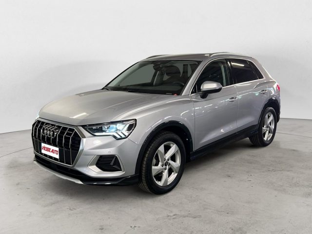 Audi Q3 35 2.0 tdi Identity Black s-tronic, del 2025, 15.417 km, in vendita a Milano (MI)