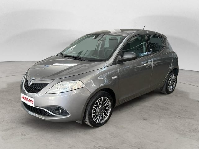 Lancia Ypsilon, del 2016, 54.000 km, in vendita a Milano (MI)