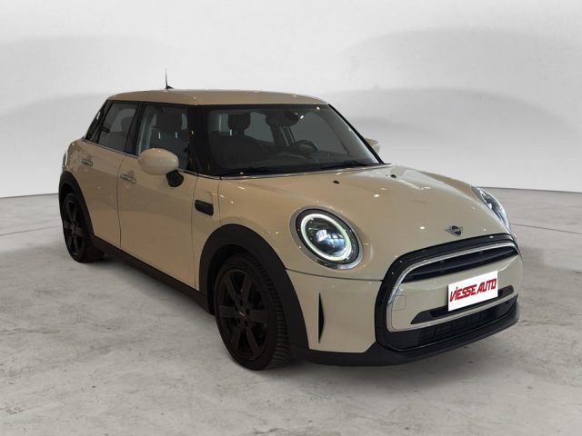 MINI Cooper - foto 3 di 4