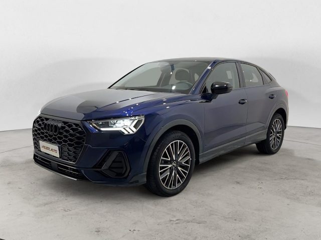 Audi Q3 40 TDI quattro usato a MILANO