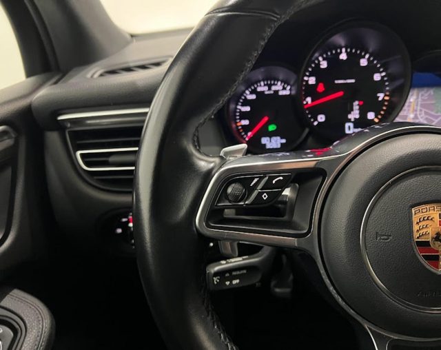 Porsche Macan 2 usato a MILANO