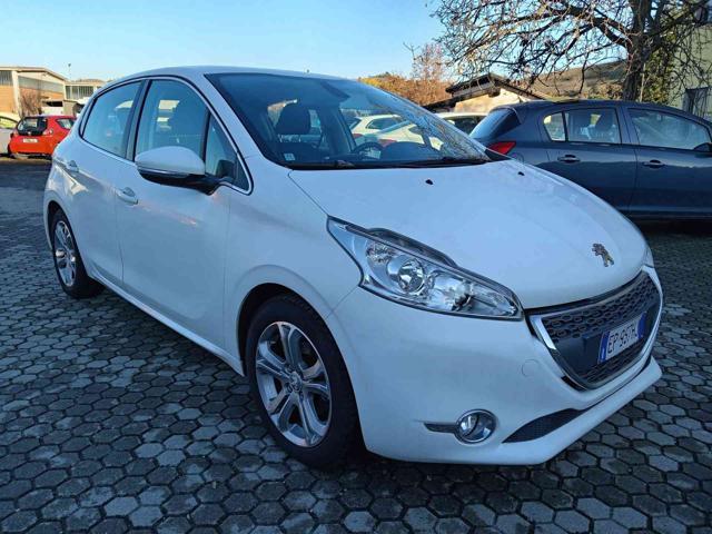 Peugeot 208 1.2 VTI DISTRIBUZIONE NUOVA - foto 2 di 4
