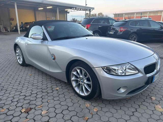 BMW Z4 2.2i BEN-GPL cat Roadster - foto 2 di 18