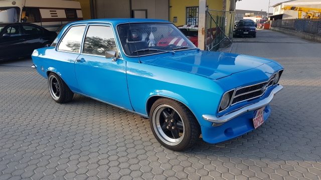 Opel Ascona A 1.9 S STORICA MOTORE PREPARATO usato a CIGOGNOLA