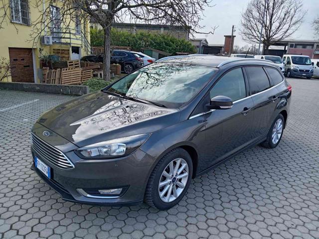 Ford Focus 1.5 TDC SW UNICO PROPRIETARIO TITANIUM - foto 2 di 4