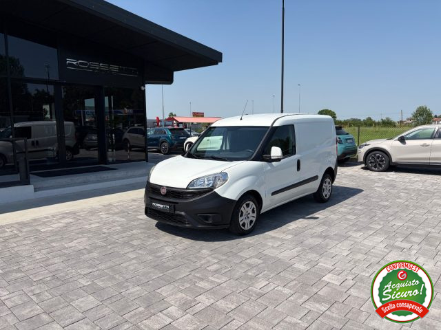 Fiat Doblo Dobl� 1.6 MJT 105CV PC-TN Cargo Lamierato usato a RUSSI