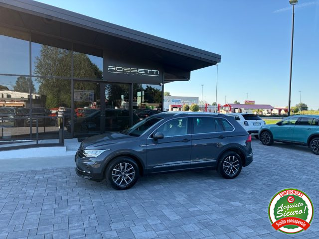 Volkswagen Tiguan 2.0 TDI 150 CV DSG - foto 3 di 4