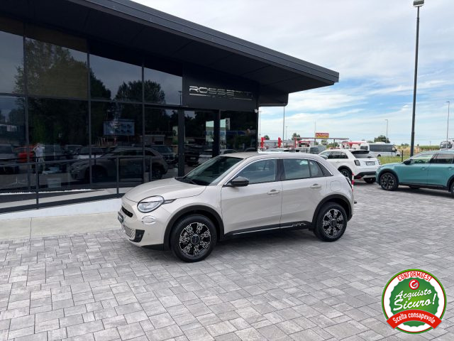 Fiat 600 Hybrid 145 CV DCT FULL PACK STYLE CONFORT - foto 3 di 4