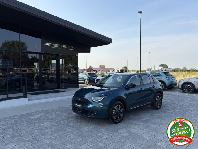 Fiat 600 Hybrid 145 CV DCT FULL PACK STYLE CONFORT usato a RUSSI