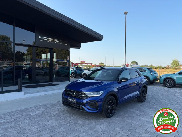Volkswagen T-Roc 1.0 TSI R-Line ANCHE NEOPATENTATI, del 2023, 9.930 km, in vendita a Russi (RA)