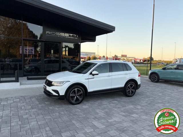 Volkswagen Tiguan 2.0 TDI 150 CV DSG - foto 4 di 4