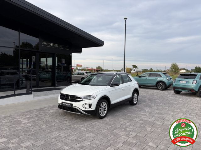 Volkswagen T-Roc 1.0 TSI RESTYLING ANCHE NEOPATENTATI, del 2025, 9.546 km, in vendita a Russi (RA)