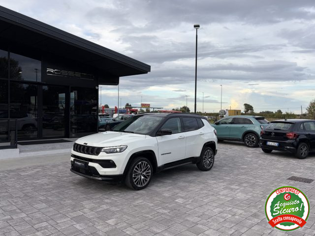 Jeep Compass 1.5 T4 130 CV MHEV Summit - foto 2 di 4