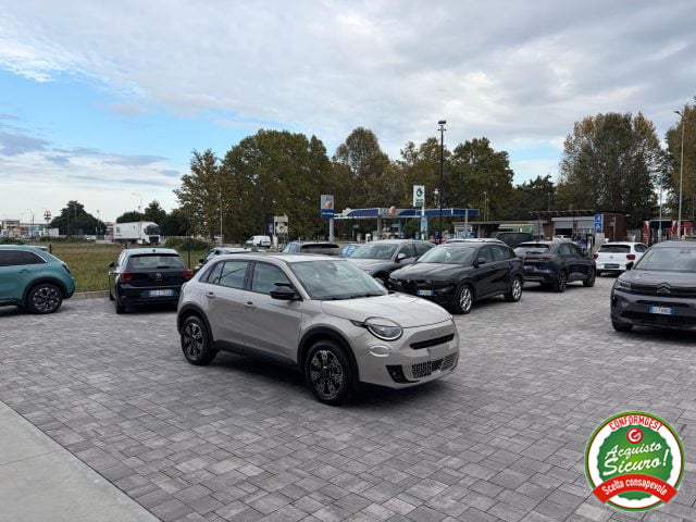 Fiat 600 Icon Pack Comfort ANCHE PER NEOPATENTATI - foto 4 di 4