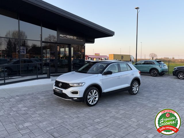 Volkswagen T-Roc 1.5 TSI Advanced BlueMotion Technology - foto 2 di 4