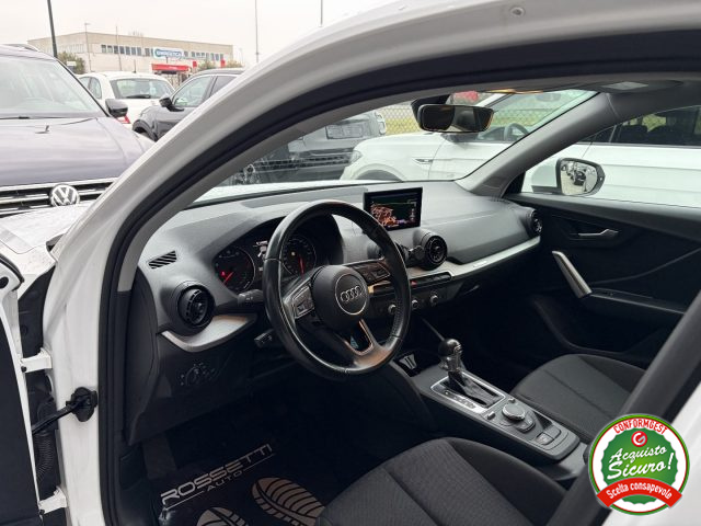 Audi Q2 1.0 S tronic Sport ANCHE NEOPATENTATI, del 2017, 125.431 km, in vendita a Russi (RA)