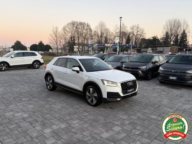 Audi Q2 1.0 S tronic Sport ANCHE NEOPATENTATI, del 2017, 125.431 km, in vendita a Russi (RA)