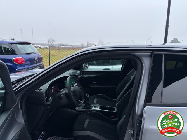 Opel Mokka 1.2 GS, del 2025, 17.842 km, in vendita a Russi (RA)