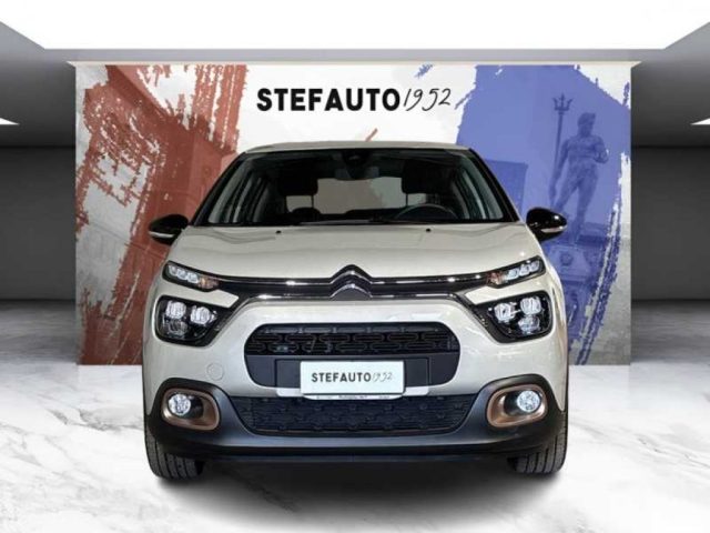Citroen C3 III 2017 - 1.2 puretech Shine Pack s&s 83cv - foto 2 di 4