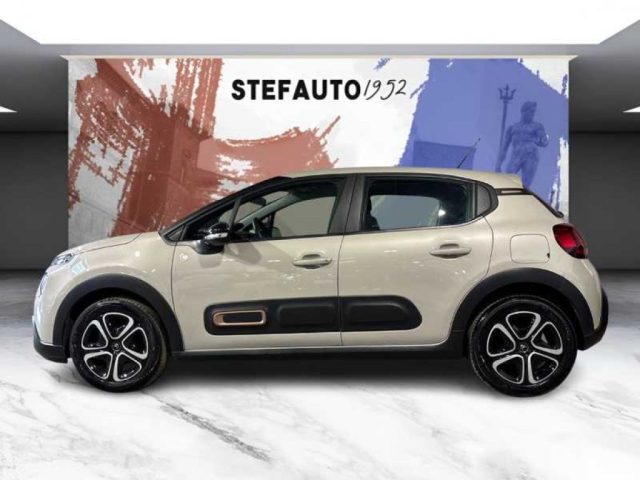 Citroen C3 III 2017 - 1.2 puretech Shine Pack s&s 83cv - foto 4 di 4