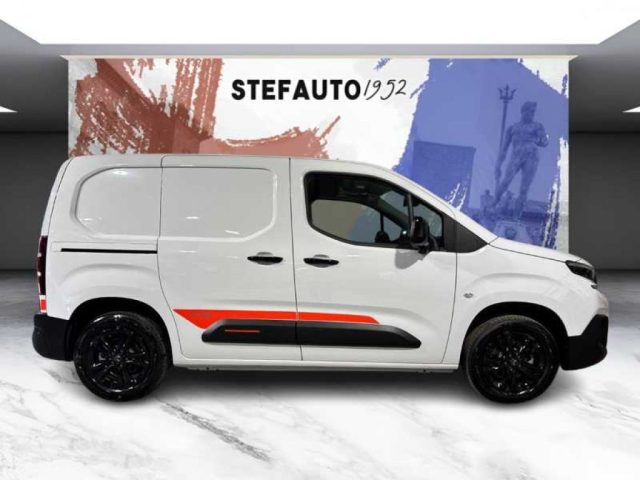 Citroen Berlingo Van - Furgone M XTR Diesel 100cv Manuale - foto 2 di 4