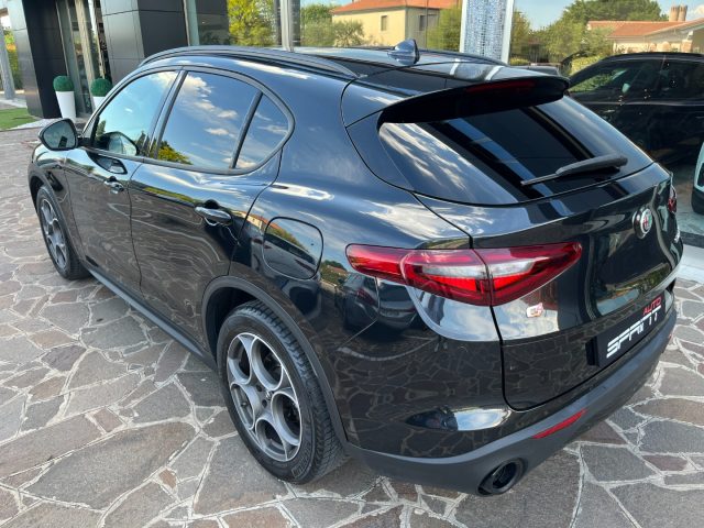 Alfa Romeo Stelvio Q4 2.2 TURBODIESEL 190CV AT8 SPRINT - foto 2 di 4