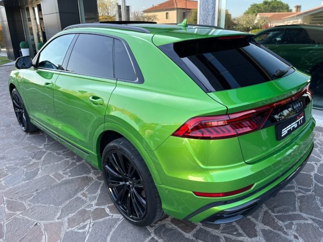 Audi Q8 50 TDI 286CV S-LINE COMPETITION EXCLUSIVE QUATTRO - foto 2 di 4