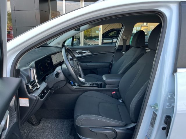 Kia Sportage 1.6 CRDi MHEV DCT BUSINESS 136CV - foto 3 di 4