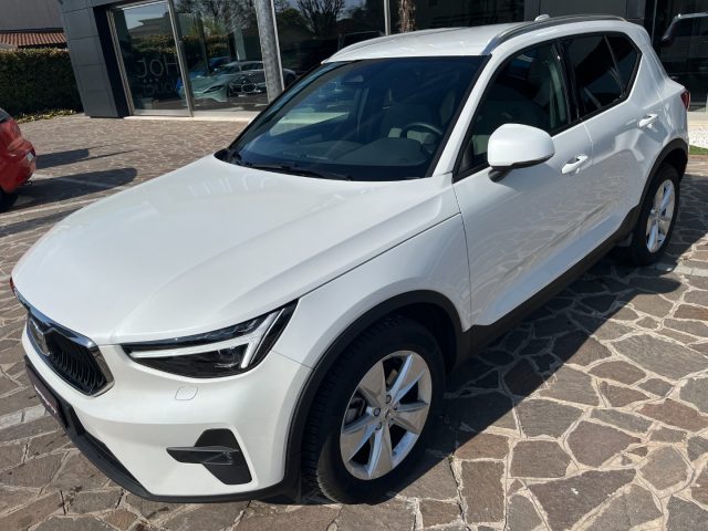 Volvo XC40 B3 CORE AUTOMATICO 163CV MILD HYBRID PREZZO REALE usato a NOVENTA VICENTINA
