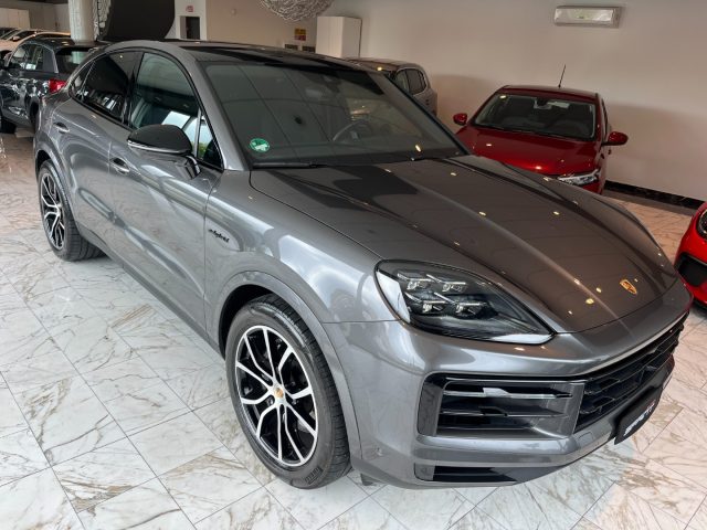 Porsche Cayenne Coup� 3.0 V6 E-Hybrid 470cv usato a NOVENTA VICENTINA