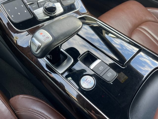Audi A8 3.0 TDI 262CV QUATTRO TIPTRONIC usato a NOVENTA VICENTINA