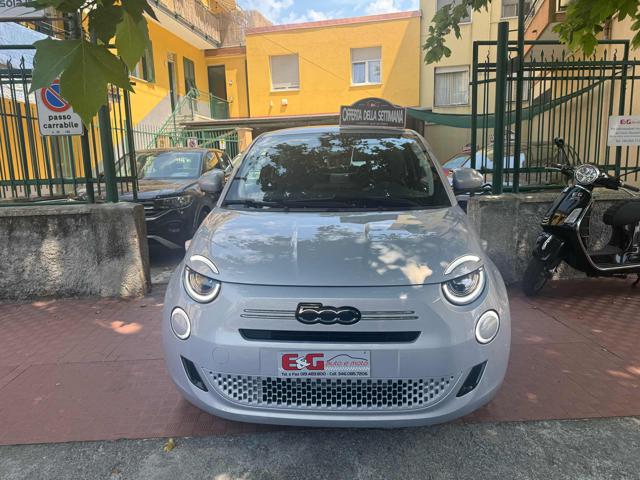 Fiat 500 Berlina Hybrid Torino - foto 3 di 4