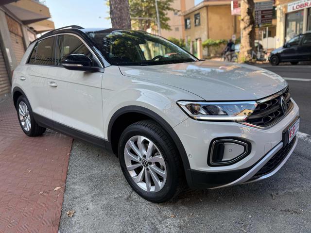Volkswagen T-Roc 1.0 TSI Life - foto 4 di 4