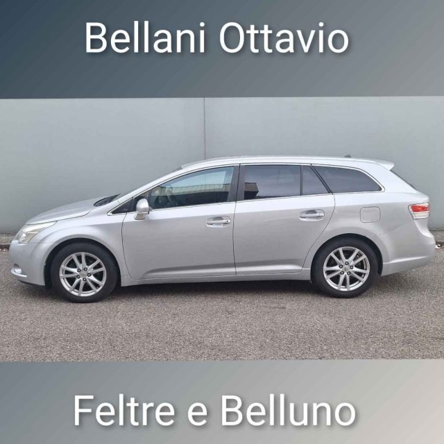 Toyota Avensis 2.0 D-4D Wagon Executive - foto 4 di 8