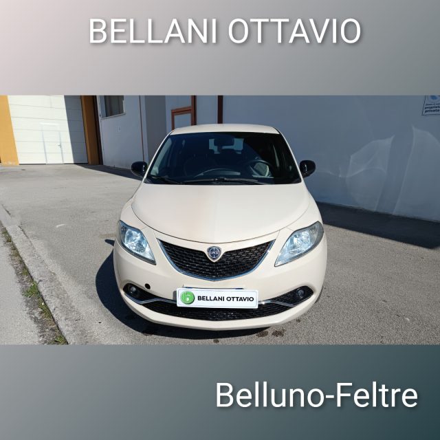 Lancia Ypsilon 1.2 69 CV 5 porte Gold - foto 2 di 4