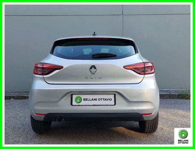 Renault Clio 90 CV Business NEOPATENTATI, del 2022, 19.214 km, in vendita a Feltre (BL)