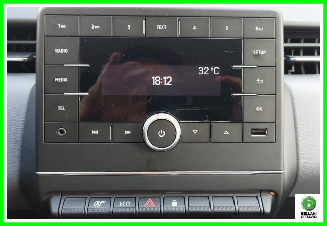 Renault Clio 90 CV Business NEOPATENTATI, del 2022, 19.214 km, in vendita a Feltre (BL)