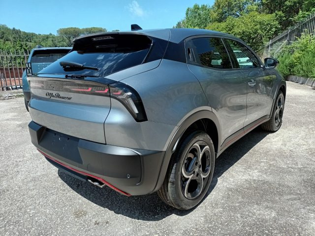 Alfa Romeo Junior 1200 HYBRID SPECIALE 145CV EDCT6 CAM F1 MATRIX - foto 4 di 4