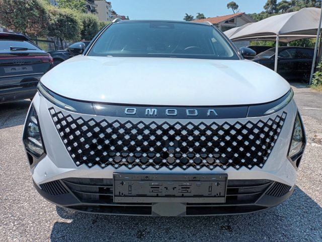 Omoda 5 1600 TGDI PREMIUM 147CV 7DCT CAM360° TETTO SONY - foto 2 di 4