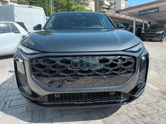 Audi Q3 2000 SPB TDI BLACKLINE 150CV STRONIC TETTO"20 - foto 2 di 4