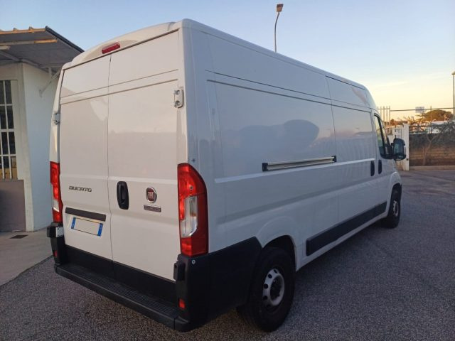 Fiat Ducato 35 2300 MJT RESTYLING 140CV LH2 CARPLAY PDC ITALIA - foto 4 di 4