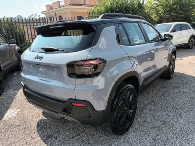 Jeep Avenger 1200 MHEV UPLAND 4XE 145CV NAV INFOTAINMENT"17 ITA - foto 4 di 4