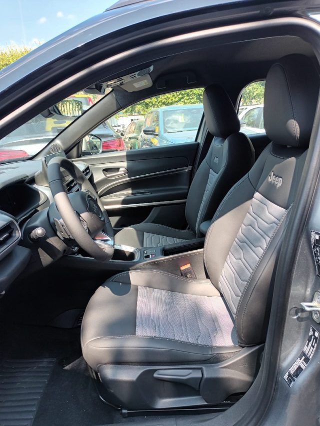 Jeep Avenger 1200 MHEV UPLAND 4XE 145CV NAV INFOTAINMENT"17 ITA - foto 4 di 4