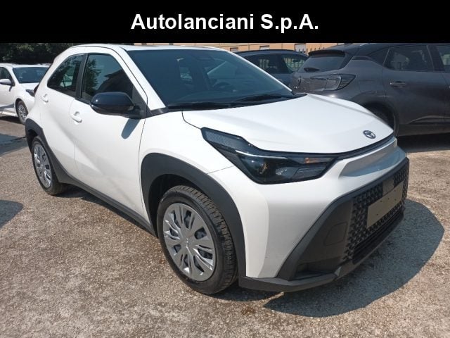 Toyota Aygo X 1500 HYBRID 115CV 5PORTE AUTOM CARPLAY CAM ITALIA usato a ROMA
