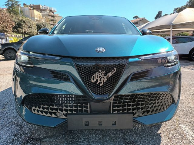 Alfa Romeo Junior 1200 HYBRID TI 145CV EDCT6 PACK TECHNO MATRIX - foto 2 di 4