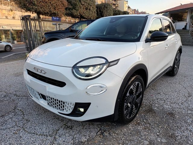 Fiat 600 1200 MHEV LA PRIMA DCT 110 CV NAV CAM"18 ITALIA - foto 3 di 4