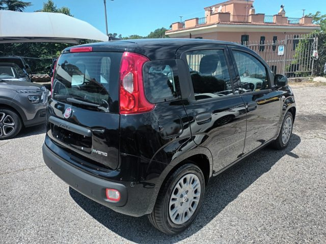 Fiat Panda 1000 HYBRID 70 CV PACK CITY STEREO USB ITALIA - foto 3 di 4