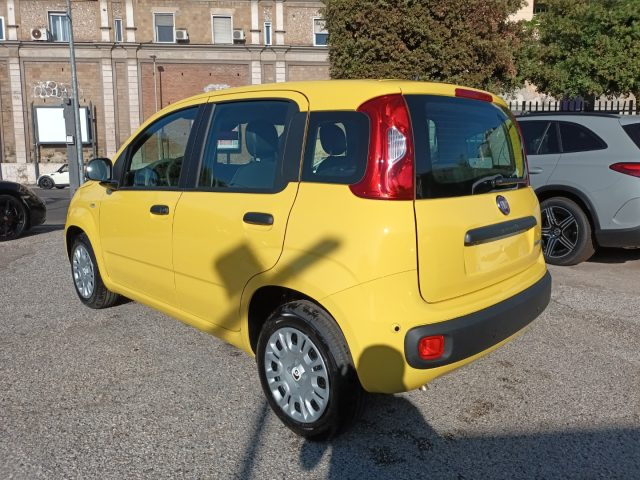 Fiat Panda 1000 HYBRID 70 CV PDC ITALIA - foto 3 di 4