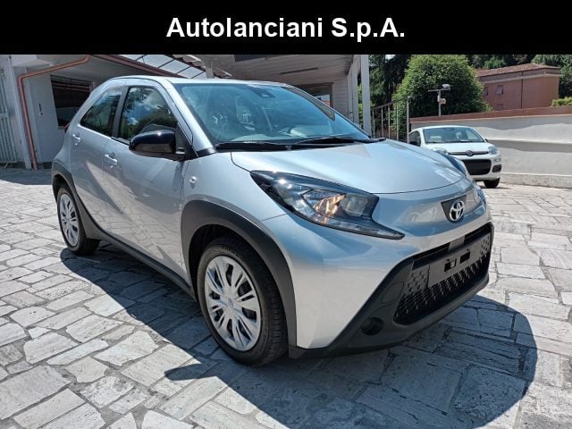 Toyota Aygo X 1000 VVT-I ACTIVE 72CV AUTOM 5P CARPLAY CAM ITALIA usato a ROMA