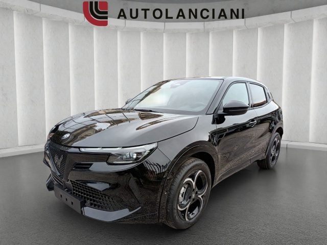 Alfa Romeo Junior 1200 HYBRID TI 145CV EDCT6 PACK TECHNO MATRIX, del 2026, 1 km, in vendita a Roma (RM)
